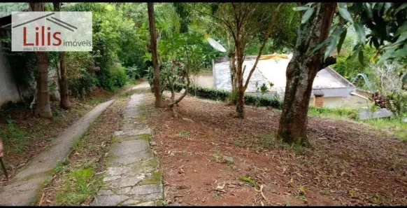 Fazenda / Sítio / Chácara com 3 Quartos à venda, 300m² no , Igaratá