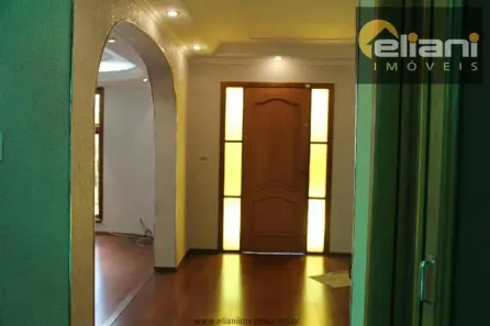 Sobrado com 2 Quartos para alugar, 320m² no Centro, Suzano
