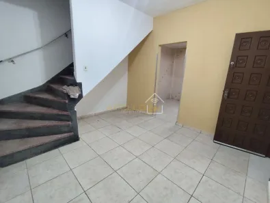 Sobrado com 2 Quartos à venda, 123m² no Vila Voturua, São Vicente