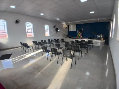Loja / Salão / Ponto Comercial à venda, 240m² no Chácara Braz Miraglia, Jaú