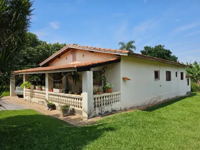 Fazenda / Sítio / Chácara com 3 Quartos à venda, 224m² no Chácara Primavera, Sumaré