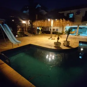 Casa de Condomínio com 5 Quartos para venda ou aluguel, 518m² no Parque Califórnia, Campos dos Goytacazes