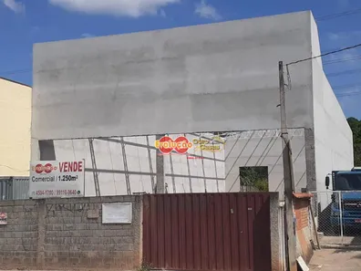 Galpão / Depósito / Armazém à venda, 600m² no Jardim das Nações, Itatiba