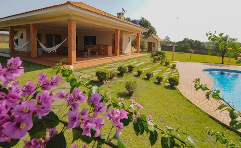 Fazenda / Sítio / Chácara com 3 Quartos à venda, 280m² no Cataratas, Foz do Iguaçu