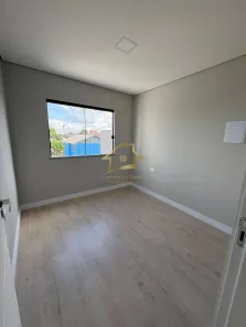 Sobrado com 3 Quartos à venda, 110m² no Itapira, Quatro Barras