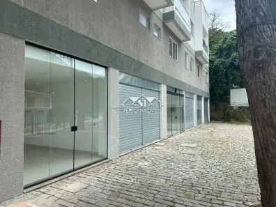 Loja / Salão / Ponto Comercial à venda, 45m² no Pedro do Rio, Petrópolis