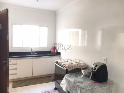 Casa com 3 Quartos à venda, 210m² no Vila Romana, Ibiporã