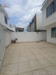 Sobrado com 3 Quartos à venda, 120m² no Jardim Mariléa, Rio das Ostras