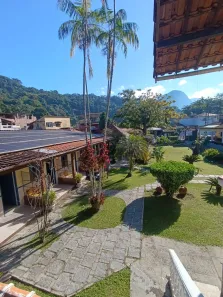 Hotel / Motel / Pousada com 20 Quartos à venda, 860m² no Centro, Guapimirim