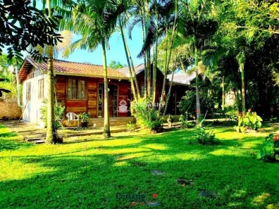 Fazenda / Sítio / Chácara com 5 Quartos à venda, 200m² no Guaraguaçu, Pontal do Paraná
