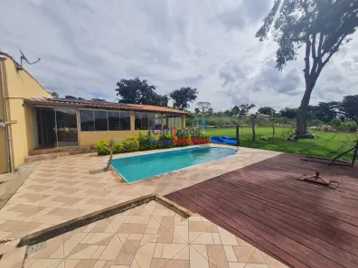 Fazenda / Sítio / Chácara com 2 Quartos à venda, 1000m² no Área Rural de Esmeraldas, Esmeraldas