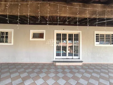 Fazenda / Sítio / Chácara com 4 Quartos à venda, 450m² no Estância Lago Azul (Ártemis), Piracicaba