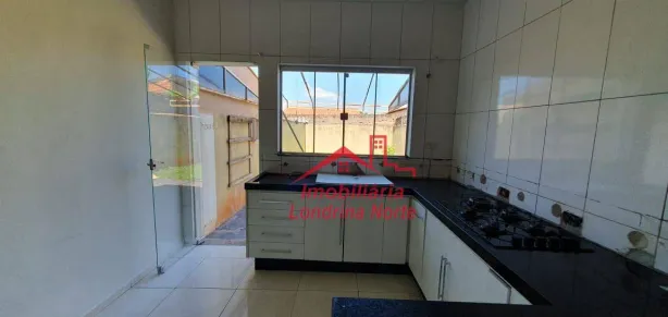 Casa com 2 Quartos para alugar, 80m² no Jardim ltaparica, Londrina