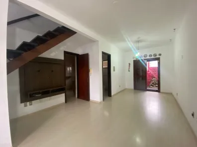 Sobrado com 3 Quartos à venda, 113m² no Campestre, São Leopoldo