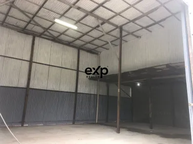 Galpão / Depósito / Armazém à venda, 290m² no Itacolomi, Balneário Piçarras