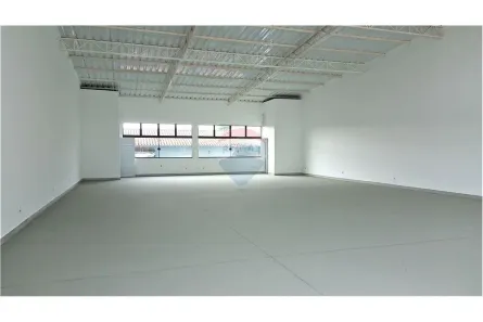 Galpão / Depósito / Armazém para alugar, 246m² no Jardim Europa, Jaguariúna