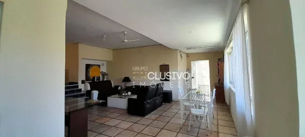 Casa Comercial com 18 Quartos para venda ou aluguel, 750m² no Icaraí, Niterói
