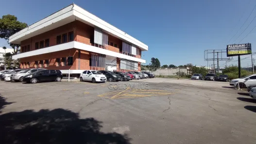 Prédio Inteiro para alugar, 1270m² no Núcleo Residencial Isabela, Taboão da Serra