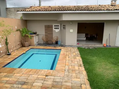 Casa de Condomínio com 3 Quartos para alugar, 450m² no Parque Califórnia, Campos dos Goytacazes