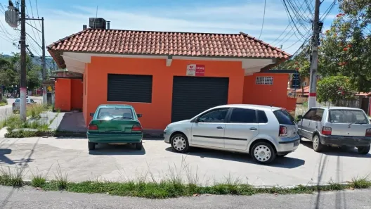 Loja / Salão / Ponto Comercial à venda, 141m² no Spar (Inoã), Maricá