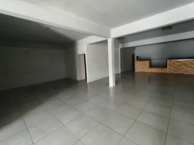 Prédio Inteiro para alugar, 1100m² no Centro, Araçatuba