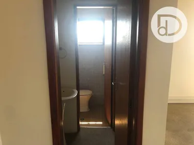 Conjunto Comercial / Sala para alugar, 50m² no Pinheirinho, Vinhedo