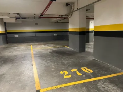 Garagem à venda, 10m² no Rebouças, Curitiba