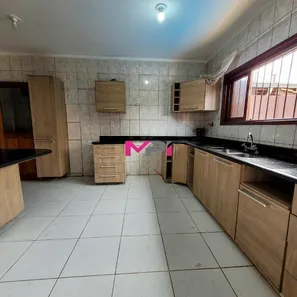 Sobrado com 3 Quartos à venda, 180m² no Jardim Niero, Louveira
