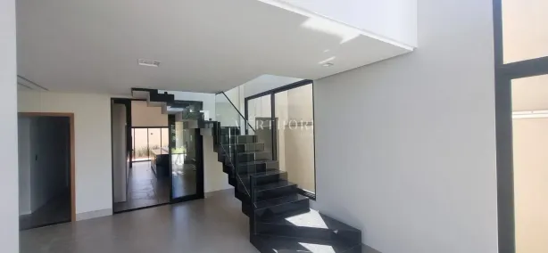 Casa de Condomínio com 3 Quartos para venda ou aluguel, 211m² no Residencial Bellevie, Cambé