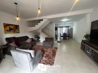 Casa com 3 Quartos à venda, 134m² no Velha, Blumenau