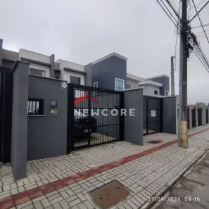 Sobrado com 3 Quartos à venda, 97m² no Bom Retiro, Joinville
