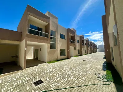 Casa de Condomínio com 3 Quartos à venda, 110m² no Ipitanga, Lauro de Freitas