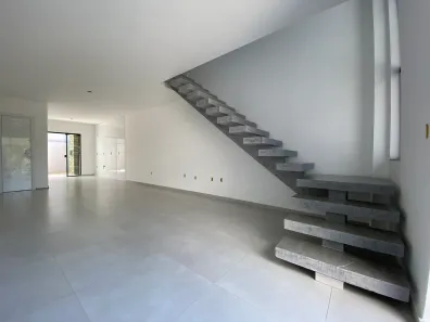 Casa com 3 Quartos à venda, 95m² no Praia da Enseada, São Francisco do Sul
