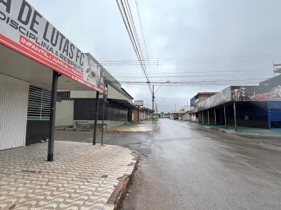 Prédio Inteiro com 3 Quartos à venda, 135m² no Ceilândia Norte, Brasília