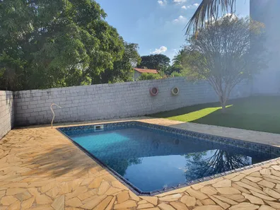 Fazenda / Sítio / Chácara com 2 Quartos à venda, 110m² no Núcleo Urbano Bom Jardim, Jaguariúna