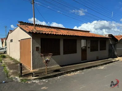 Casa com 3 Quartos à venda, 154m² no Setor Imperatriz, Formosa