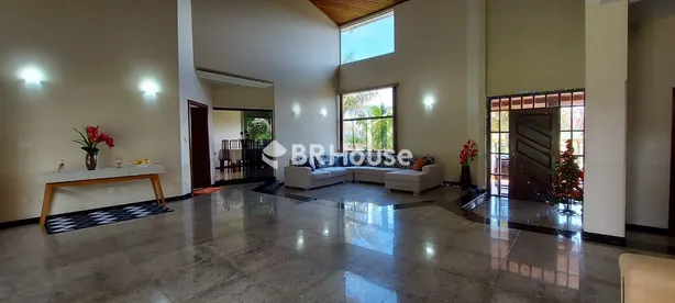 Sobrado com 4 Quartos à venda, 529m² no Park Way, Brasília
