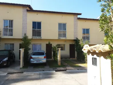 Sobrado com 2 Quartos à venda, 125m² no Jardim Waldez, Mairinque