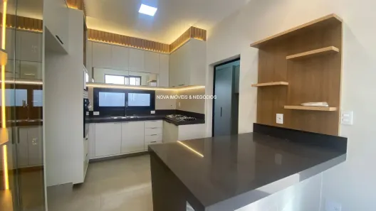 Casa de Condomínio com 3 Quartos à venda, 186m² no Condomínio Portal das Tipuanas, Araraquara