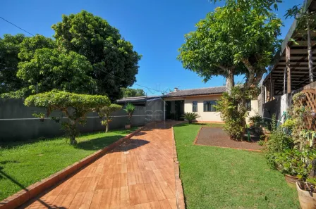 Casa com 2 Quartos à venda, 96m² no São Roque, Foz do Iguaçu