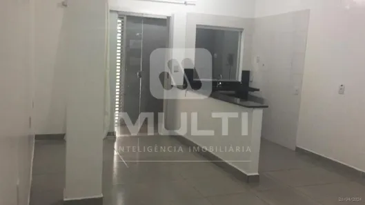 Loja / Salão / Ponto Comercial com 2 Quartos à venda, 150m² no Jardim Patrícia, Uberlândia