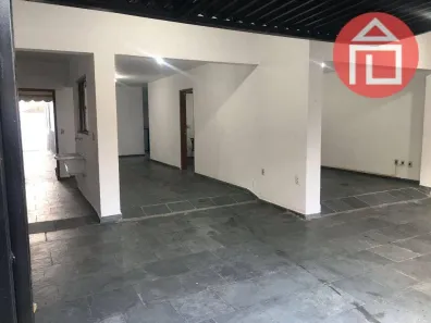 Loja / Salão / Ponto Comercial à venda, 256m² no Aparecida, Bragança Paulista