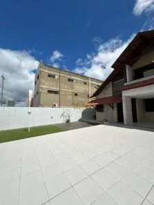 Casa com 4 Quartos para alugar, 201m² no Sandra Cavalcante, Campina Grande