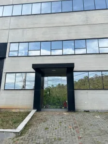 Galpão / Depósito / Armazém para alugar, 800m² no Parque Industrial San José, Cotia