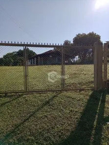 Fazenda / Sítio / Chácara com 2 Quartos à venda, 200m² no Cabacais, Sarapuí