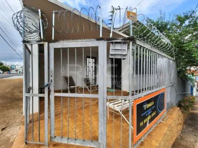 Prédio Inteiro com 3 Quartos para alugar, 199m² no Núcleo Residencial Silvio Vilari, São Carlos