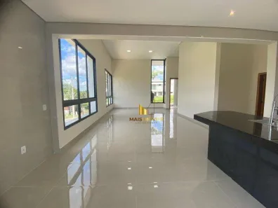 Casa com 3 Quartos à venda, 392m² no Condomínio Gran Royalle, Confins