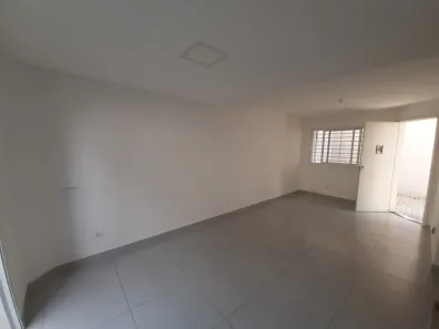 Sobrado com 3 Quartos para alugar, 81m² no Bairro Alto, Curitiba