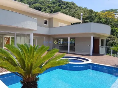 Casa com 4 Quartos à venda, 600m² no Independência, Petrópolis