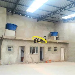 Galpão / Depósito / Armazém para alugar, 330m² no Jardim Arco-Íris, Cotia